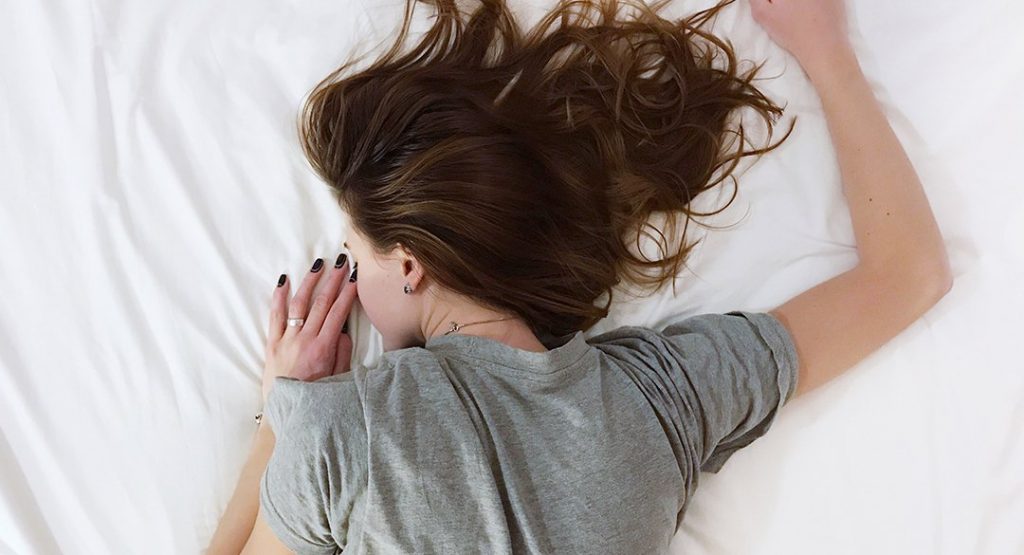 How To Treat Insomnia Naturally Without Medication