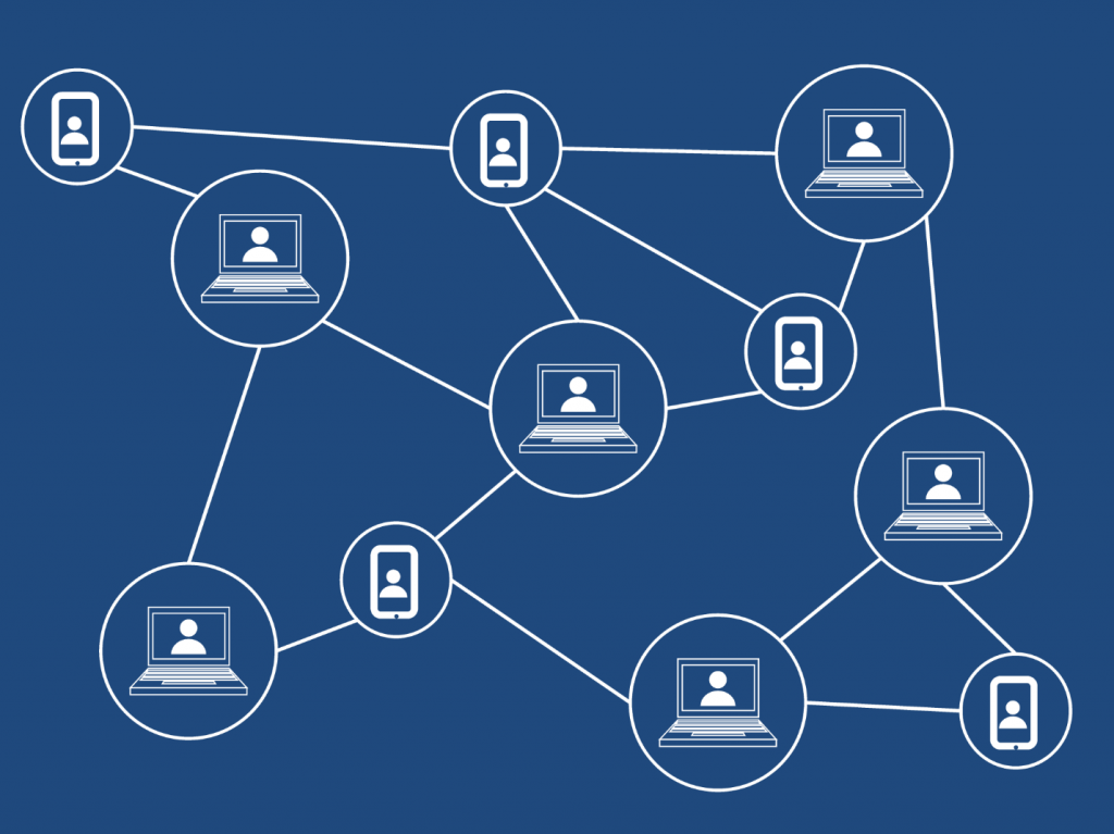7 Pros and Cons of Decentralized Autonomous Organization