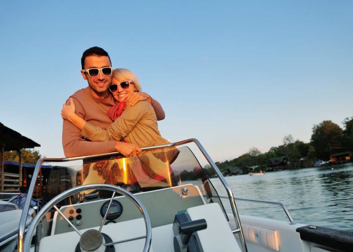 6 Tips To Make Your Next Boating Trip a Success